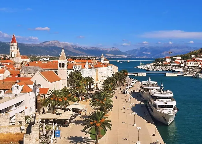 Penava, Private Beach, Pool And 7min To 3*