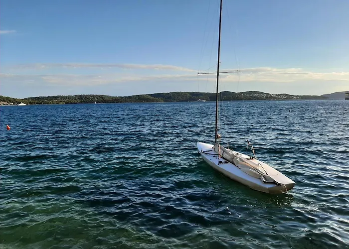 Penava, Private Beach, Pool And 7min To Lejlighedshotel Trogir