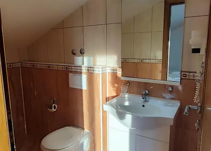 Penava, Private Beach, Pool And 7min To Lejlighedshotel
