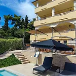Penava, Private Beach, Pool And 7min To 3*