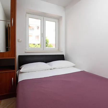 Penava, Private Beach, Pool And 7min To