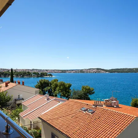 Penava, Private Beach, Pool And 7min To 3*