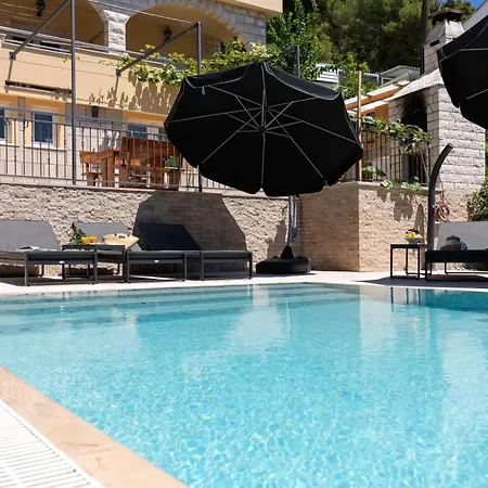 Penava, Private Beach, Pool And 7min To Aparthotel 3*